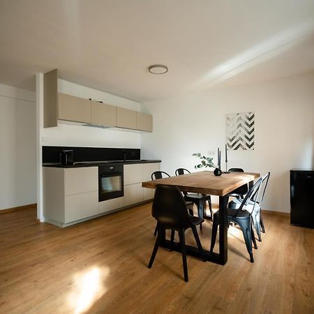 Oldtown Studio Apartment With 2 Bathrooms Дюселдорф Екстериор снимка
