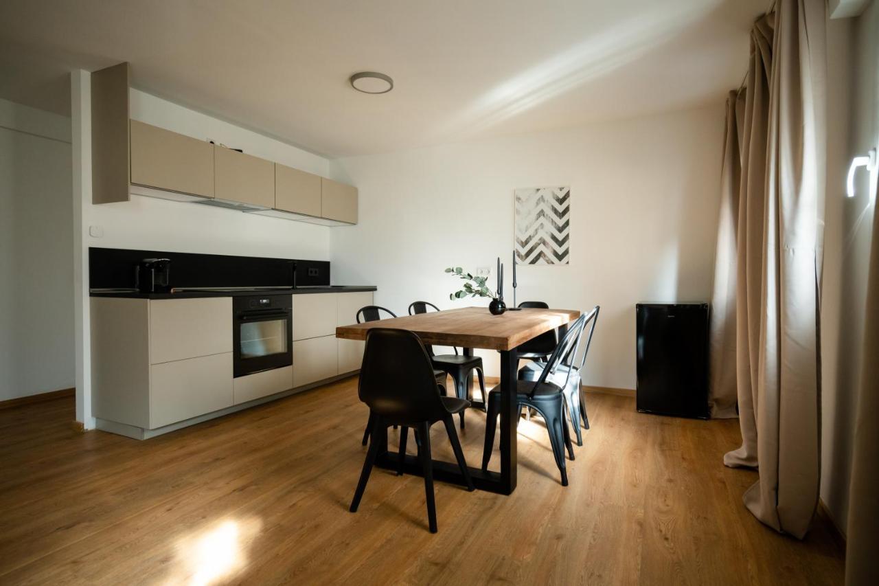 Oldtown Studio Apartment With 2 Bathrooms Дюселдорф Екстериор снимка