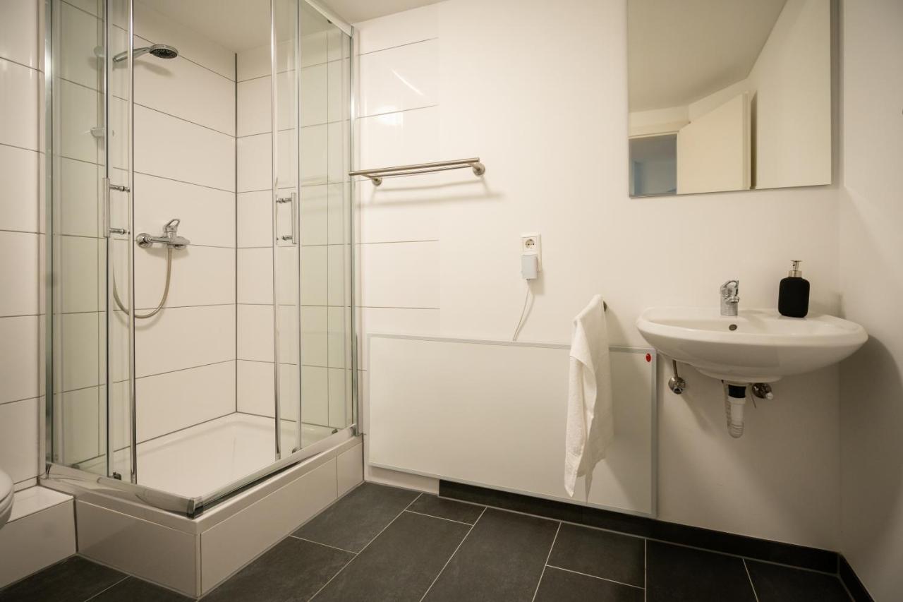 Oldtown Studio Apartment With 2 Bathrooms Дюселдорф Екстериор снимка