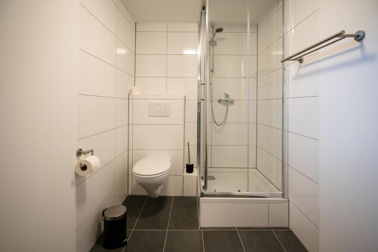 Oldtown Studio Apartment With 2 Bathrooms Дюселдорф Екстериор снимка